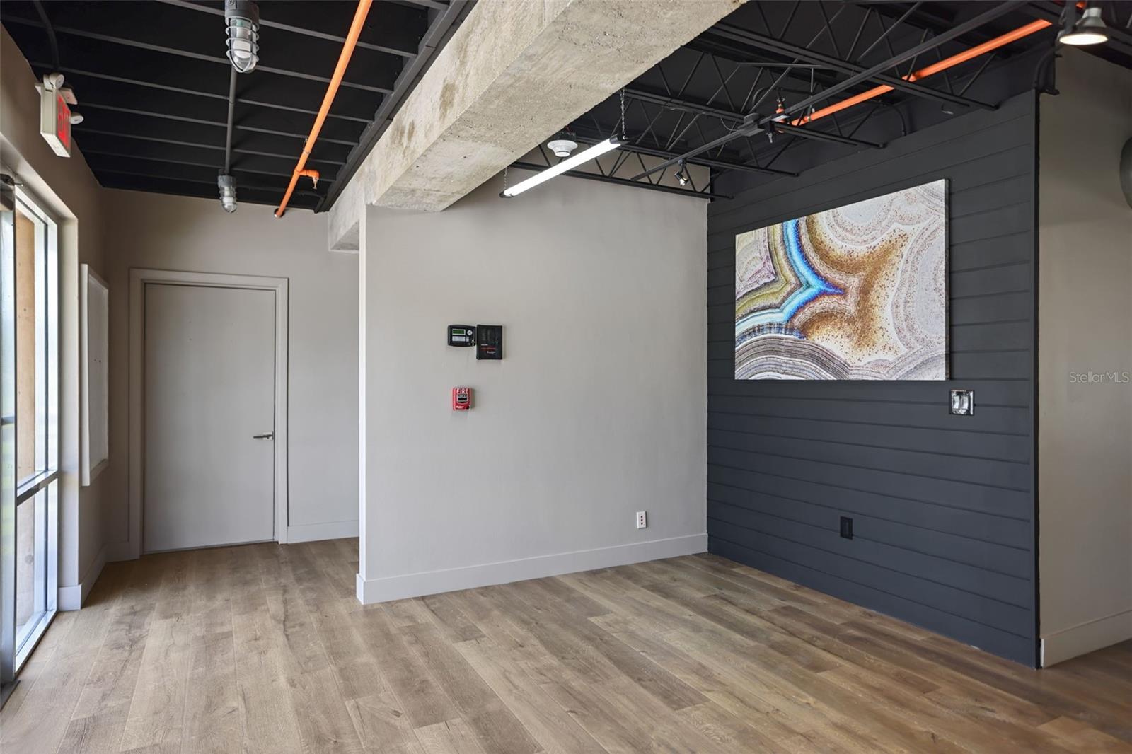10830 NAVAJO DR — photo 33