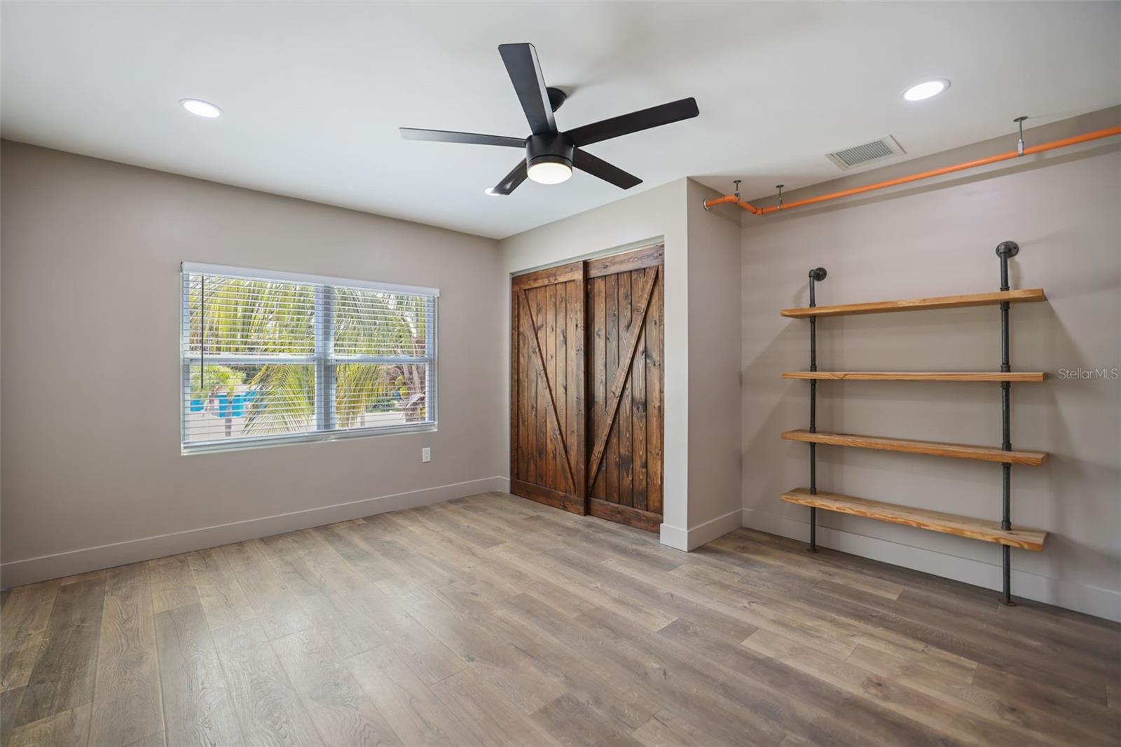 10830 NAVAJO DR — photo 70