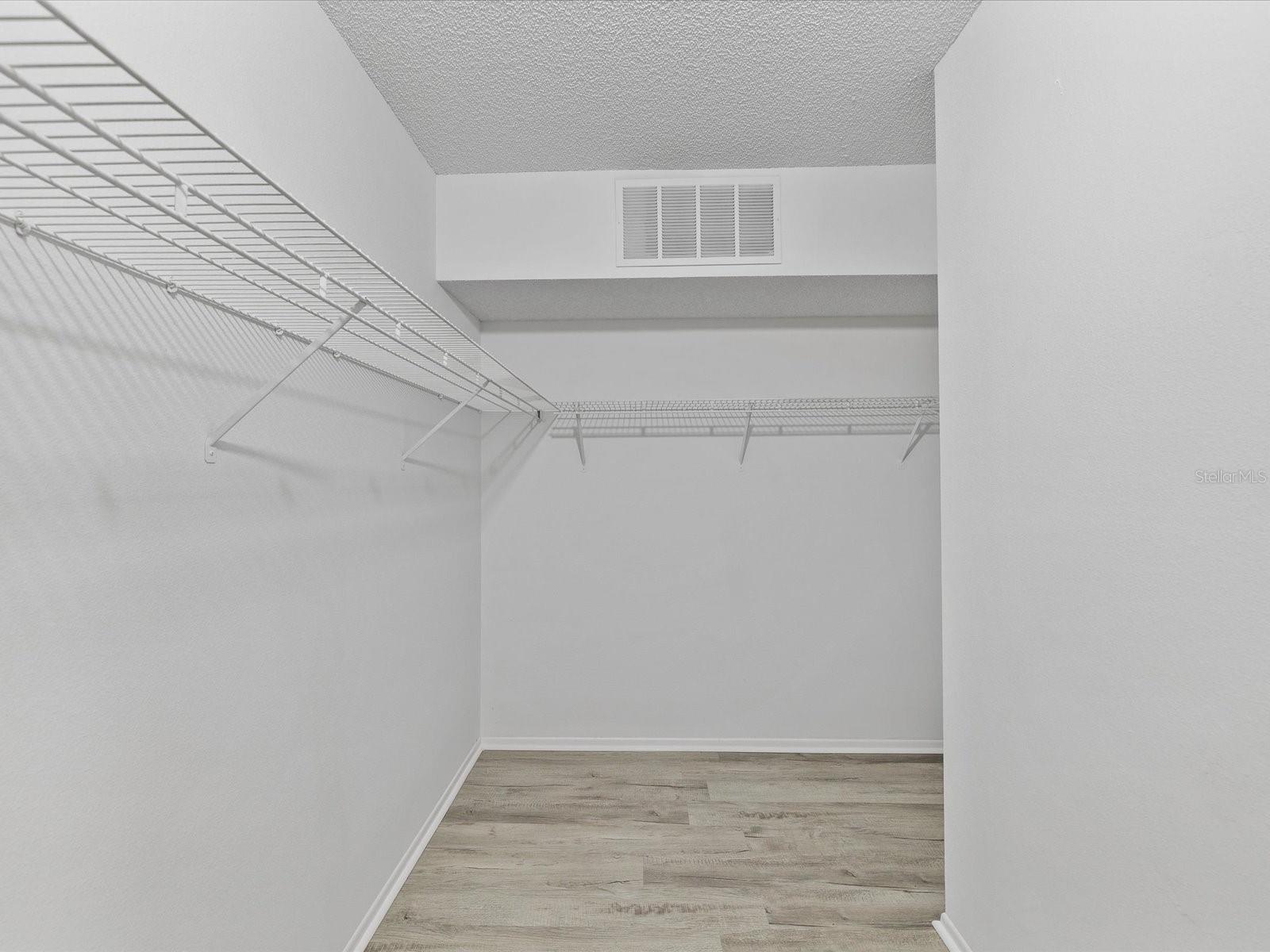 3358 MERMOOR DR #102 — photo 14