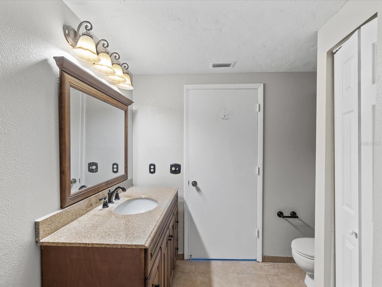 3358 MERMOOR DR #102 — photo 16