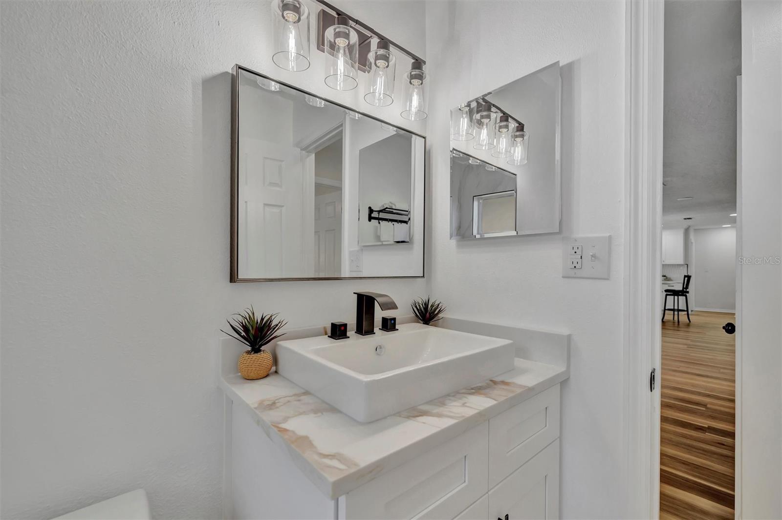 6209 FLAMINGO DR — photo 38