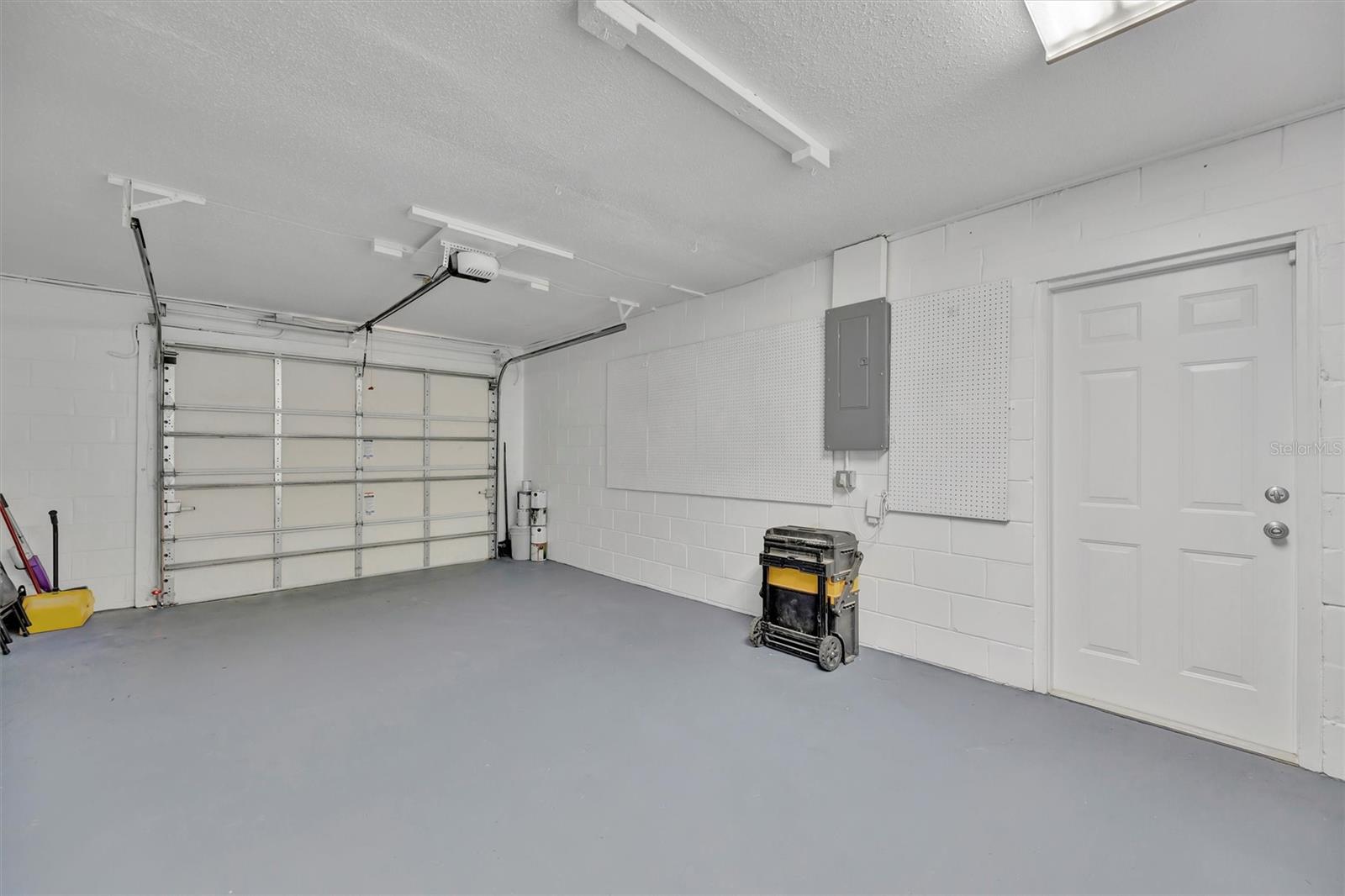 6209 FLAMINGO DR — photo 41