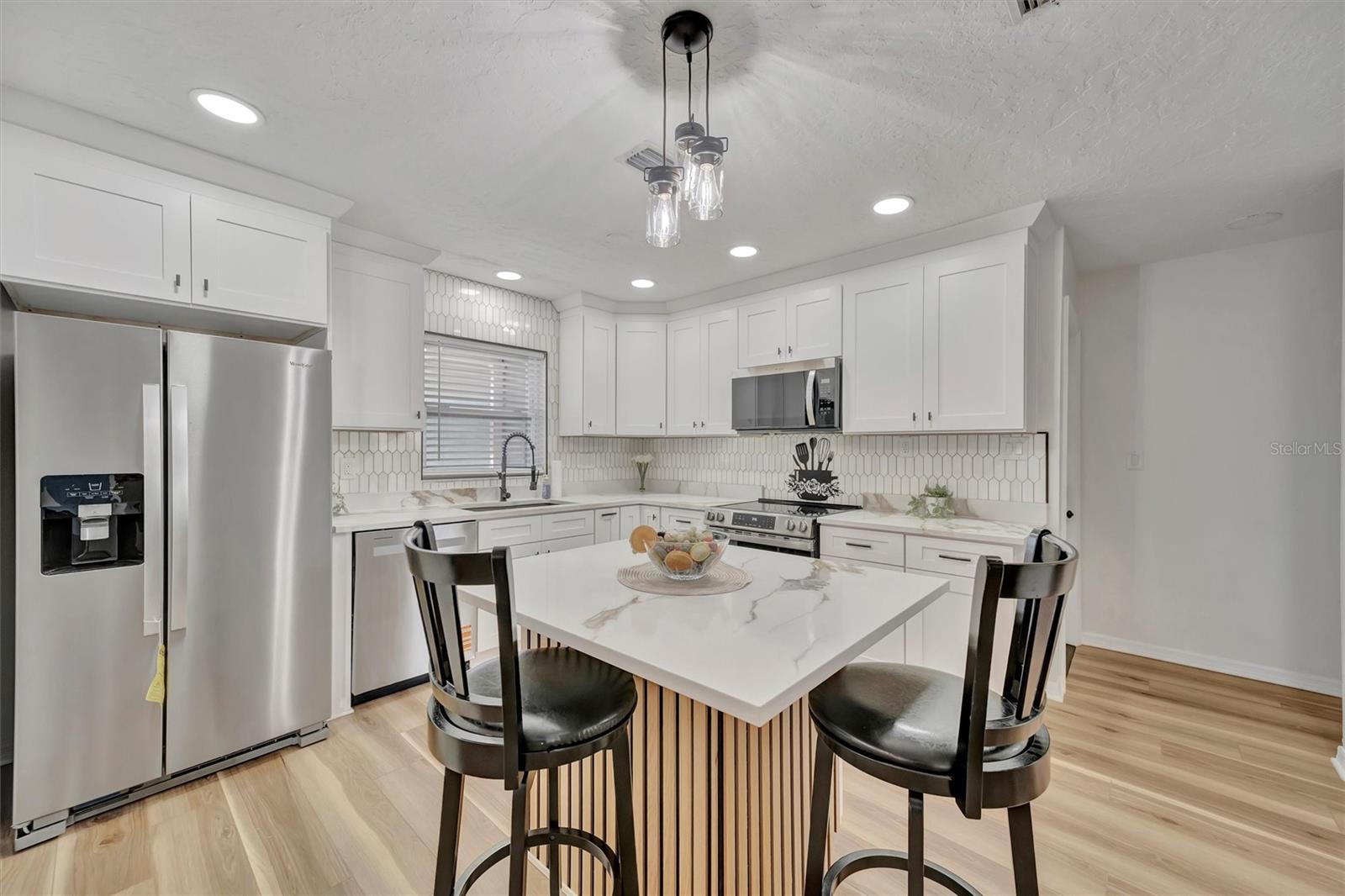 6209 FLAMINGO DR — photo 11