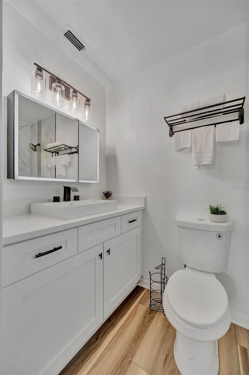 6209 FLAMINGO DR — photo 31