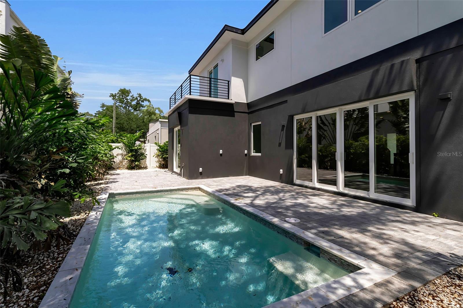 2516 BROWNING ST — photo 31
