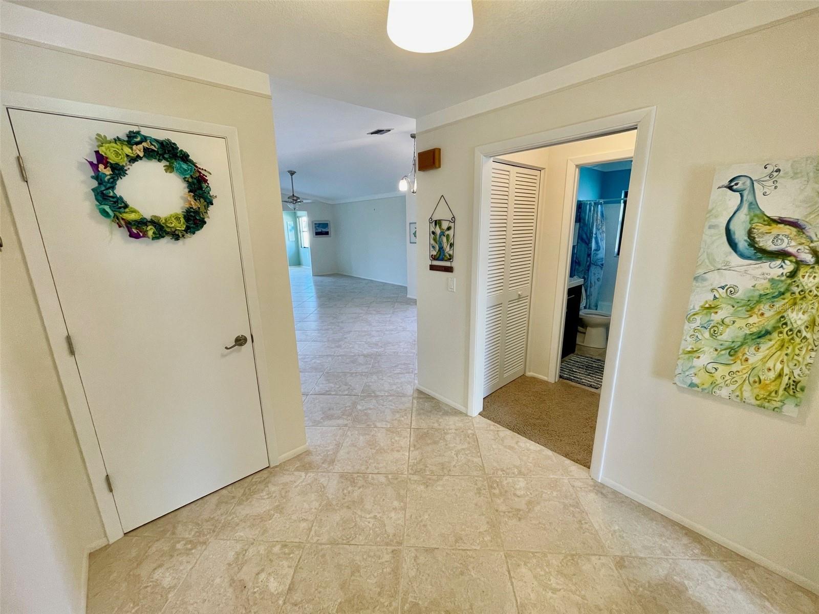 126 SANDSTONE CIR — photo 14