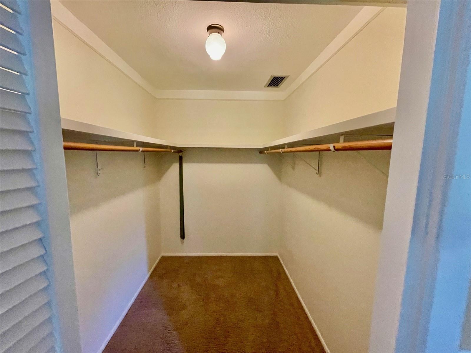 126 SANDSTONE CIR — photo 30