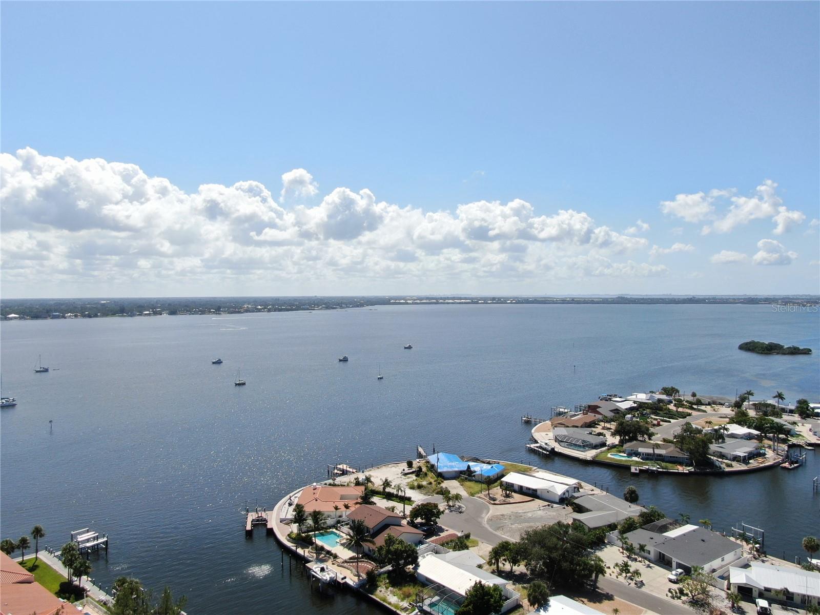 10005 W MANATEE AVE W — photo 12