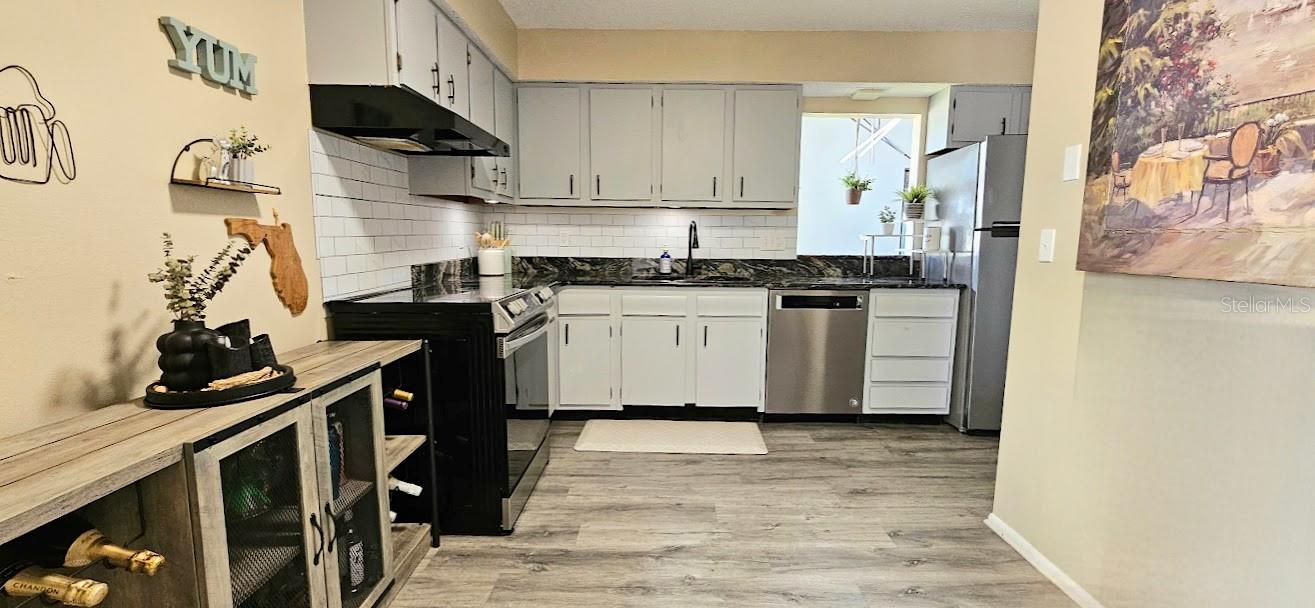 2232 BAHIA VISTA ST #A6 — photo 19