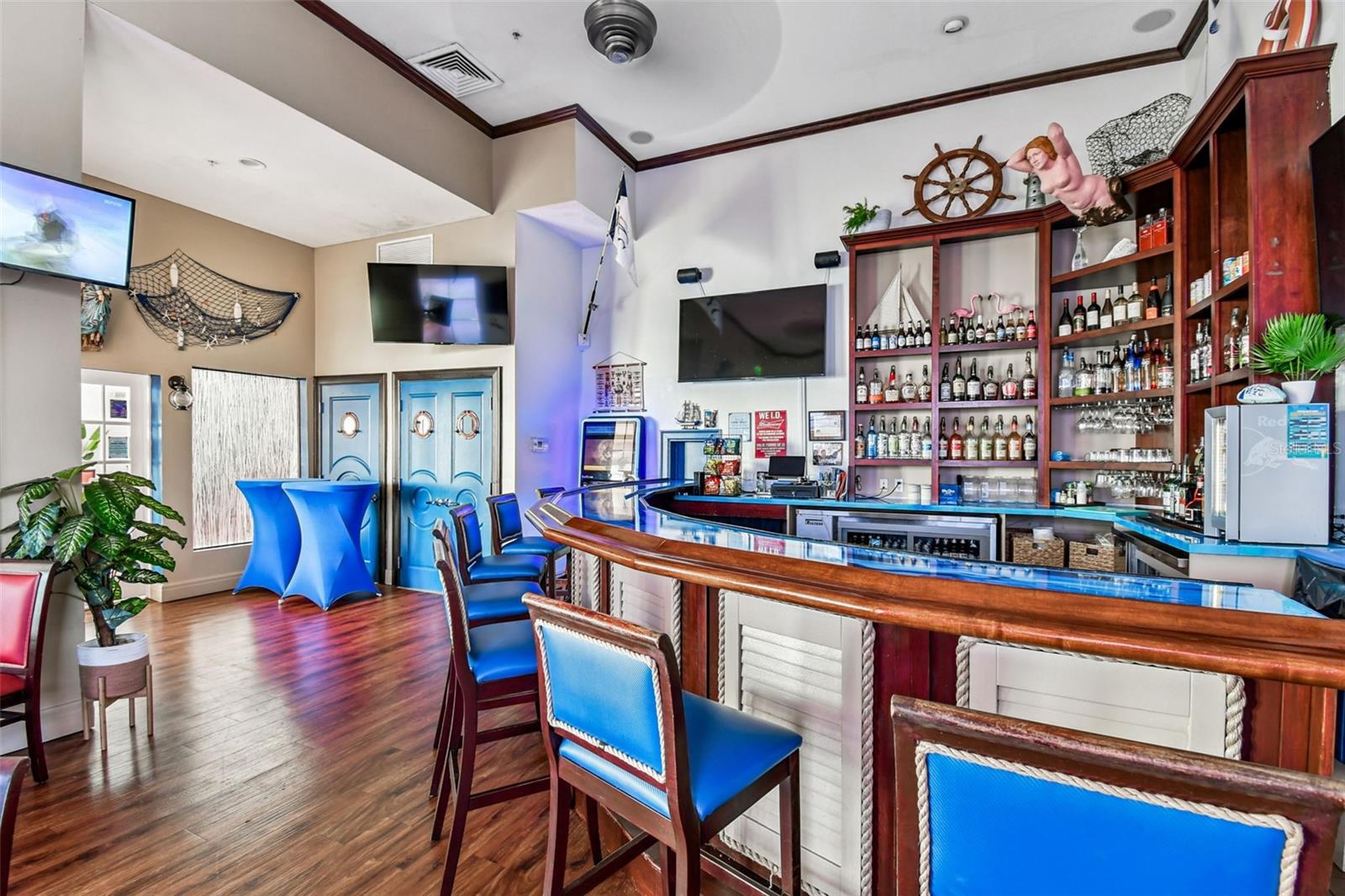 5116 BEACH DR SE #D — photo 42