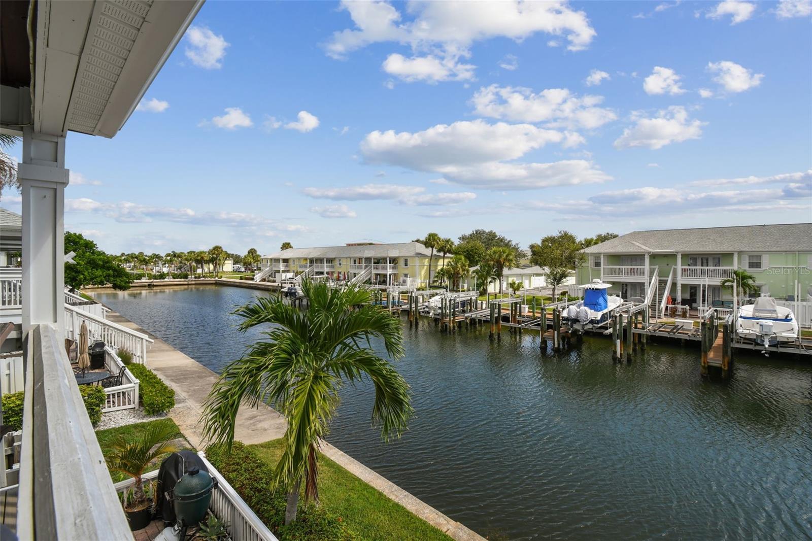 5116 BEACH DR SE #D — photo 34