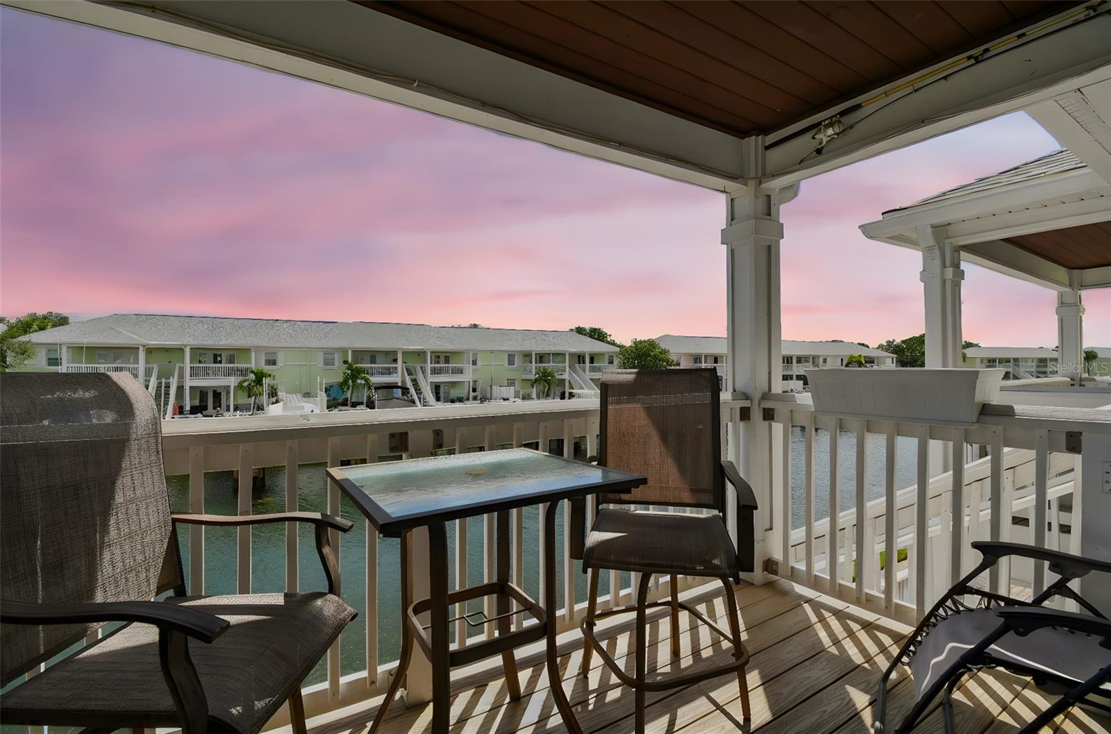 5116 BEACH DR SE #D — photo 31