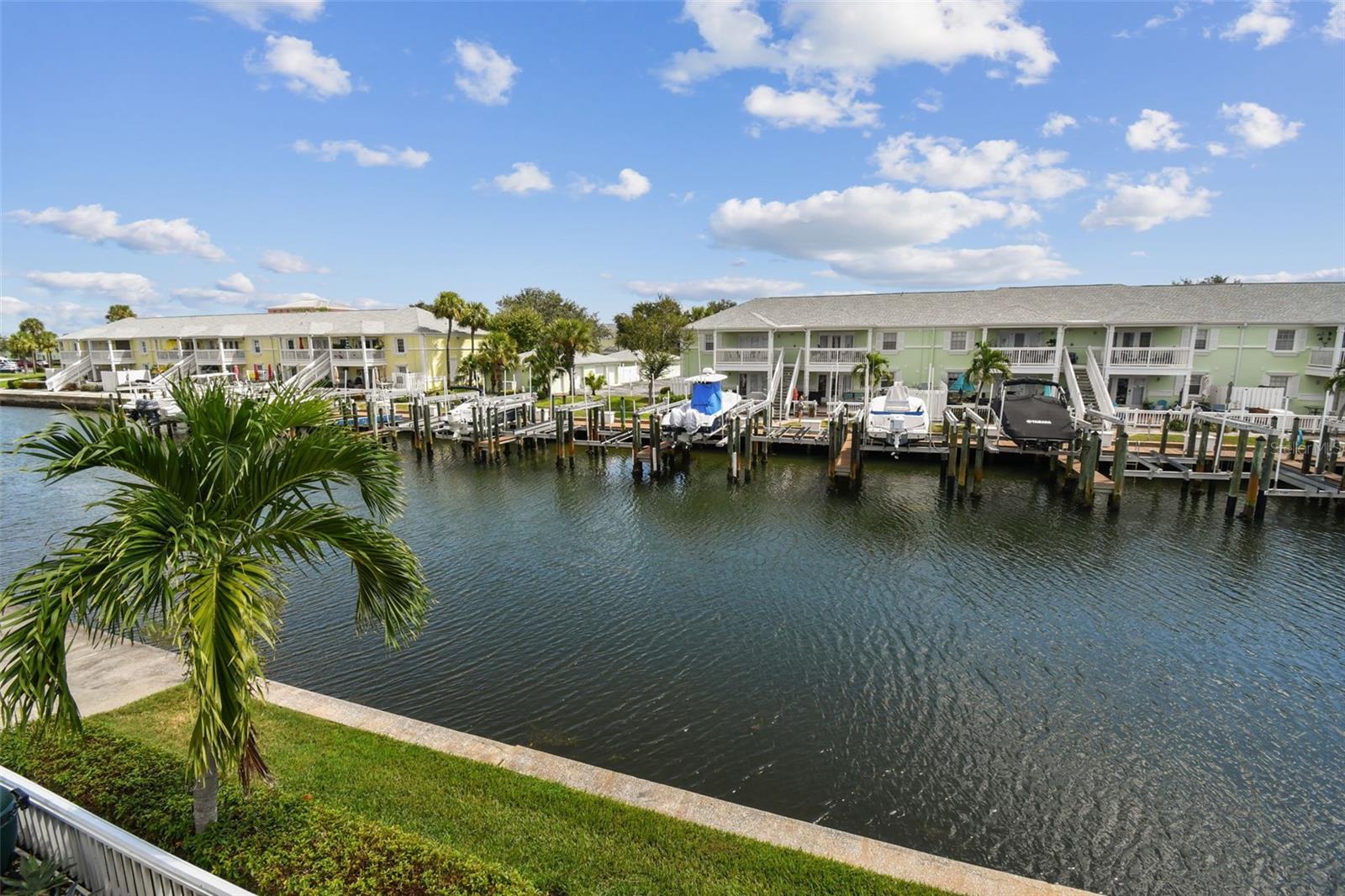 5116 BEACH DR SE #D — photo 33