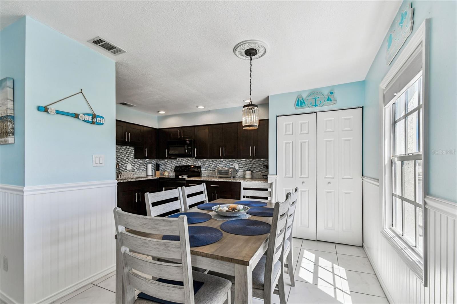 5116 BEACH DR SE #D — photo 10