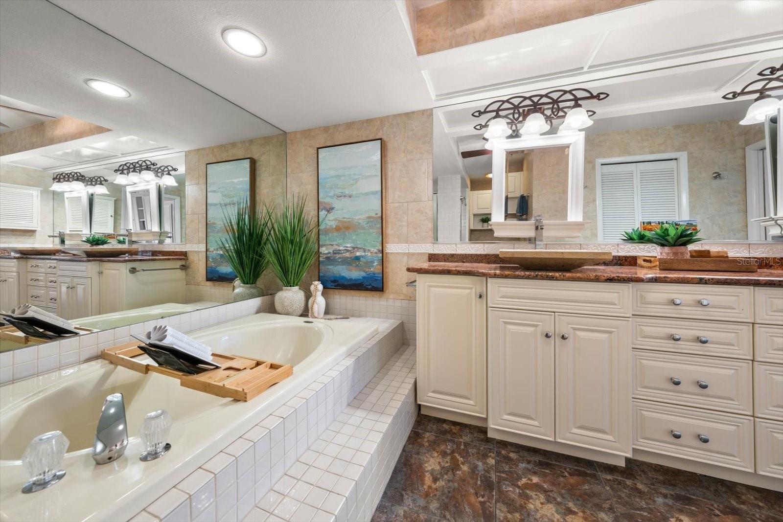 75 PELICAN PL — photo 32