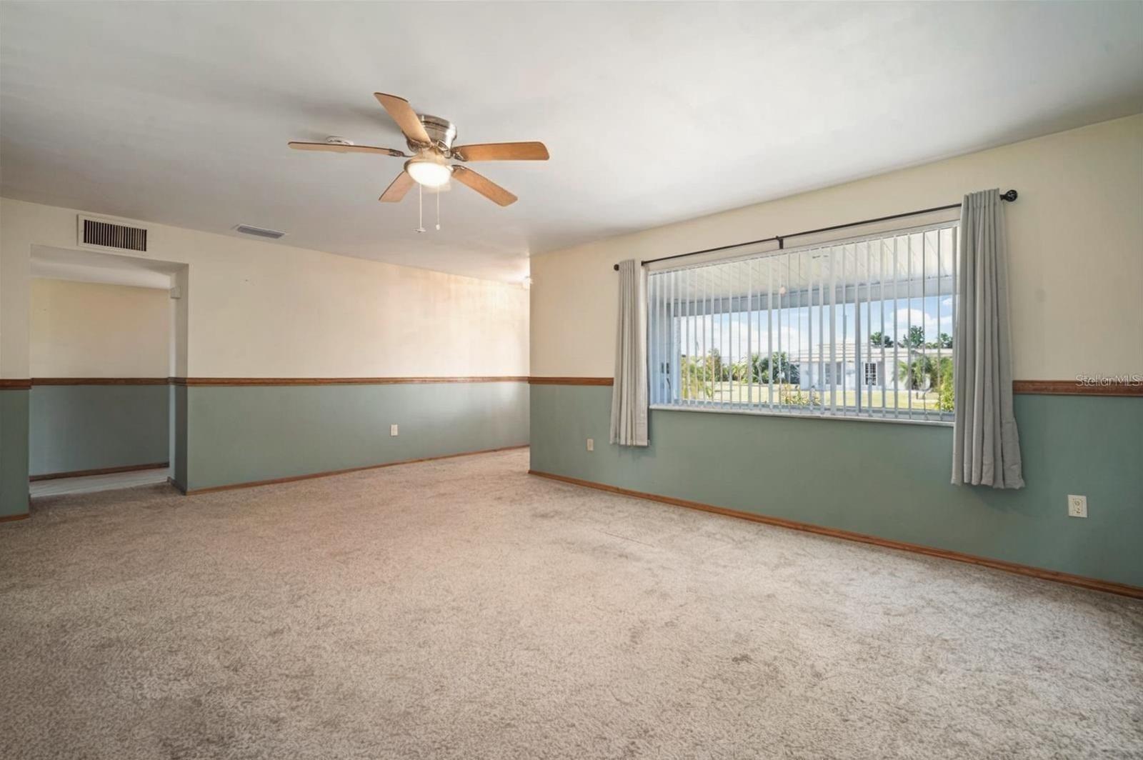 609 FOX HILLS DR — photo 5