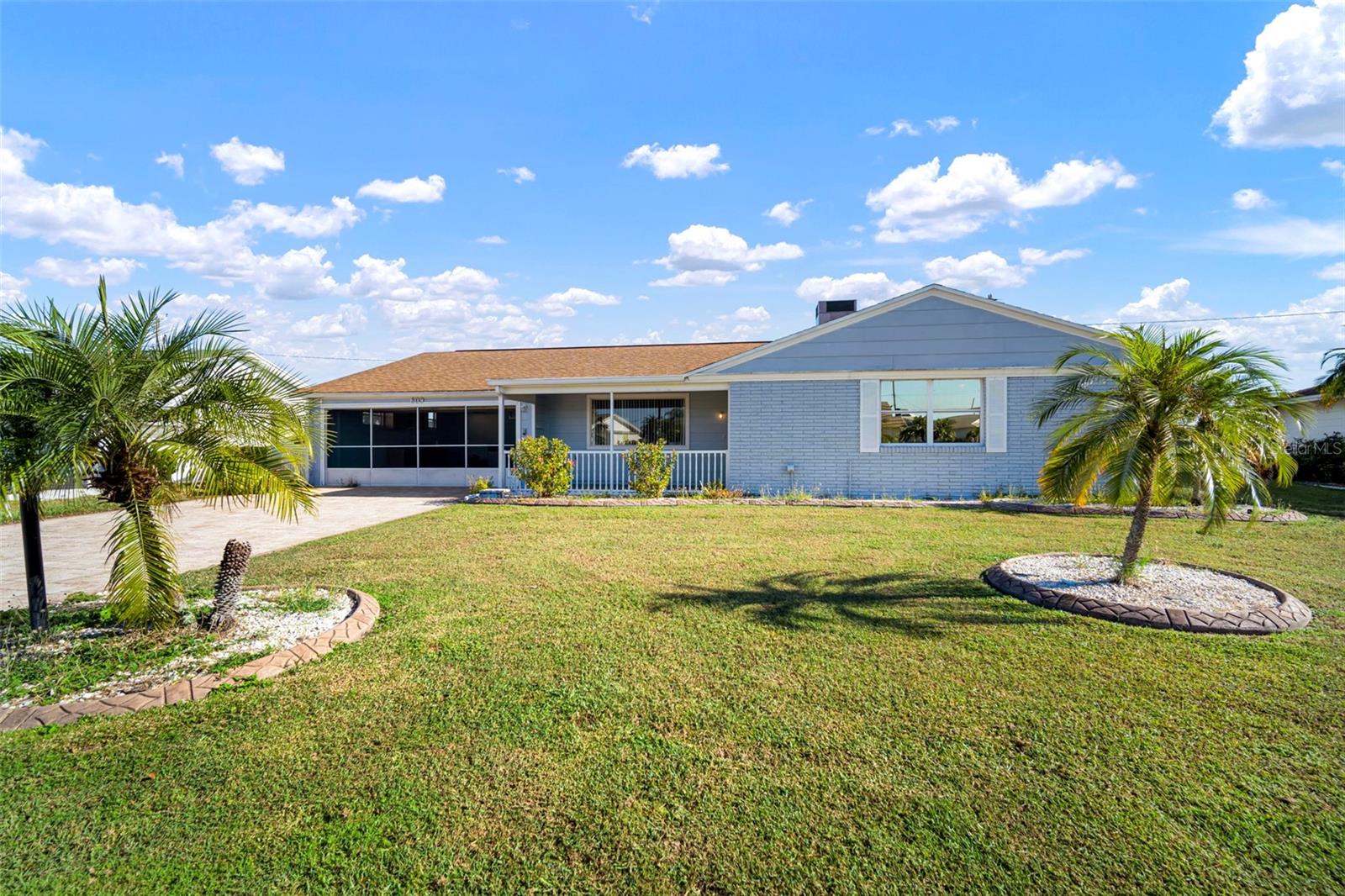 609 FOX HILLS DR — photo 43