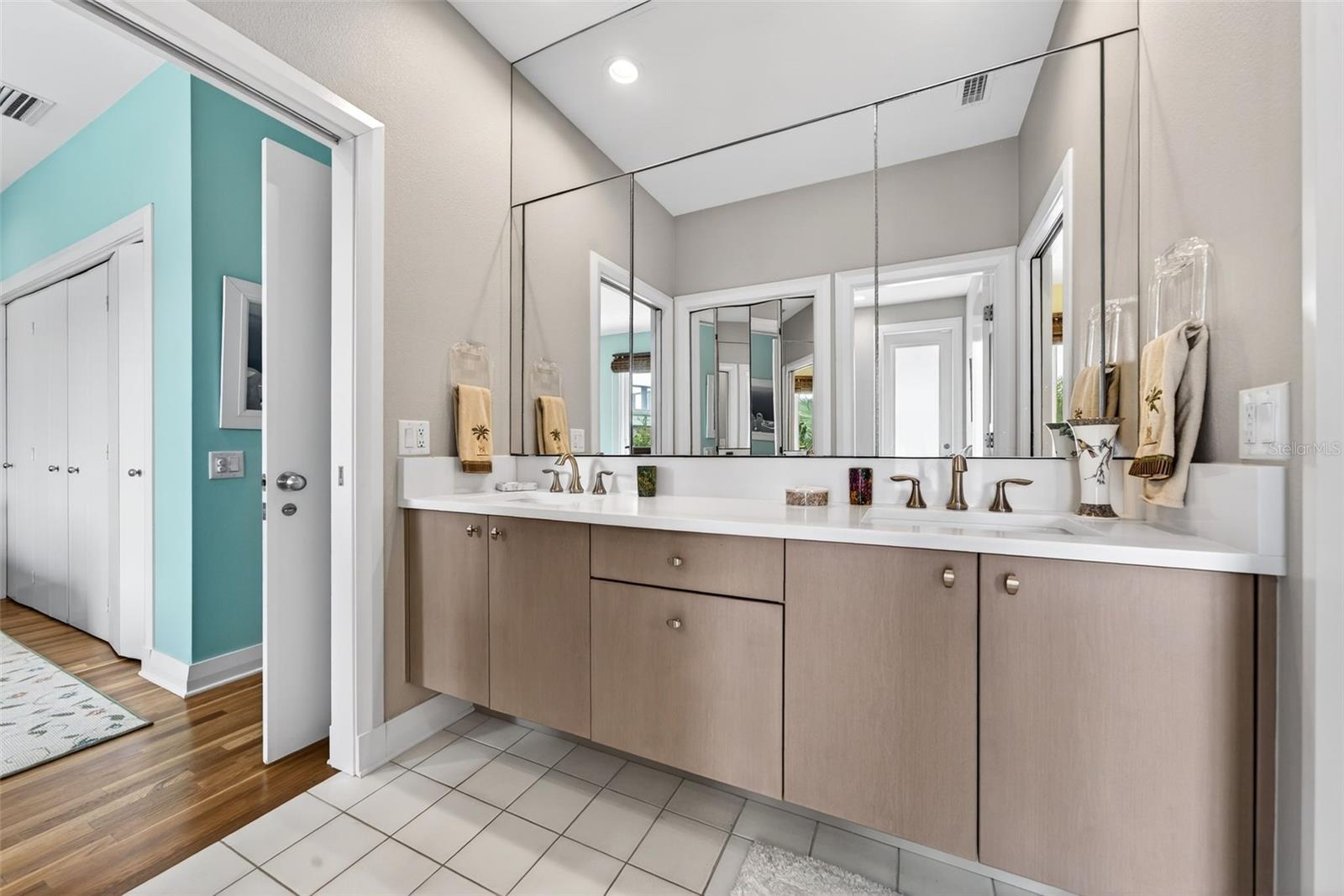 1571 HARBOR CAY LN — photo 53