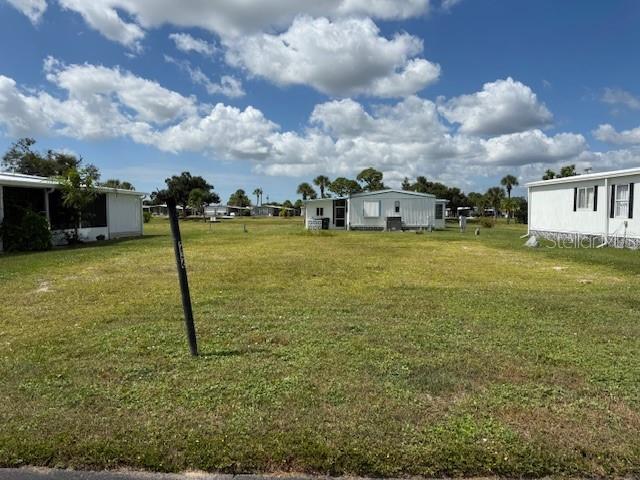 236 LA ROSAS — photo 2