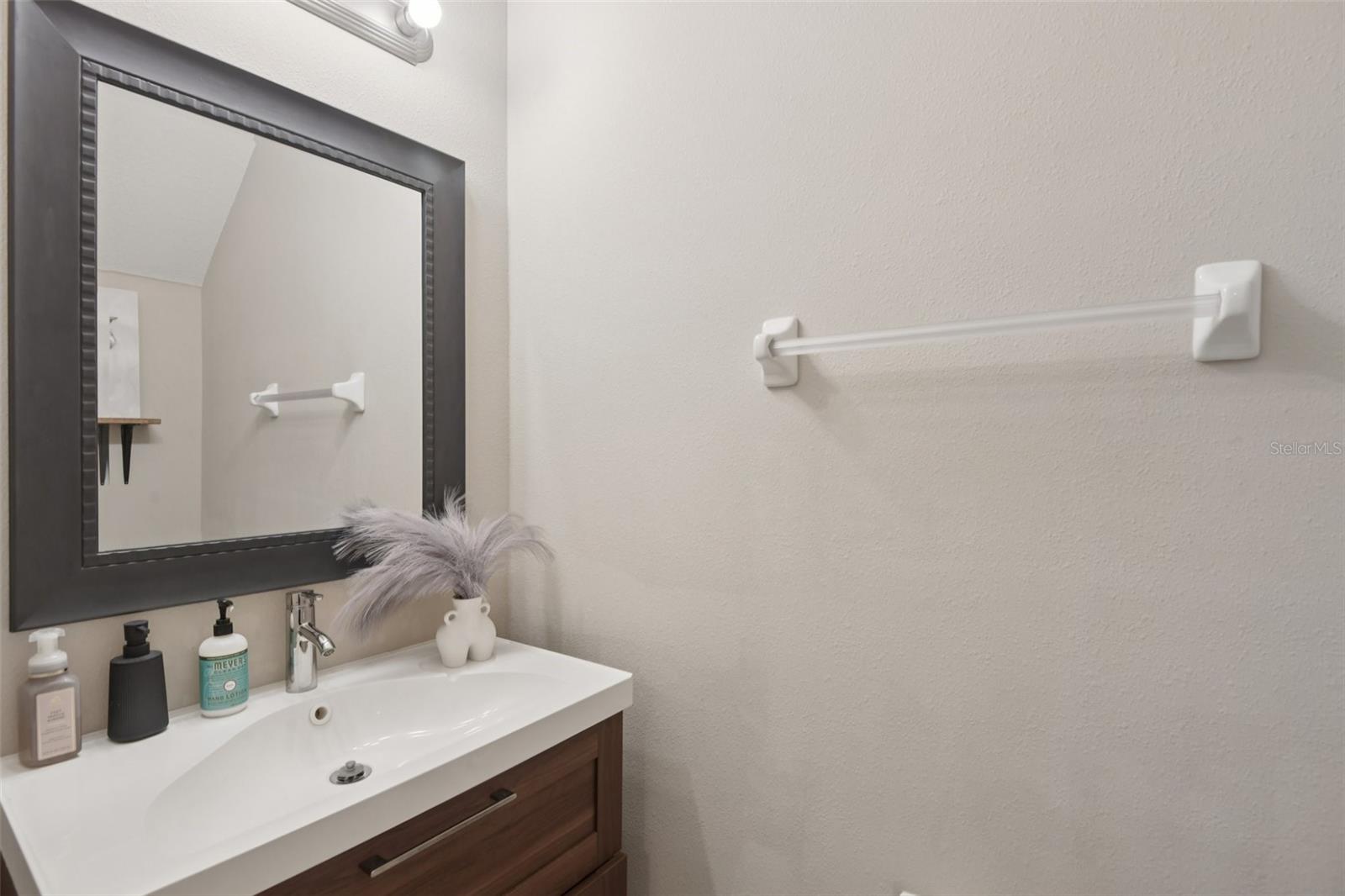 7046 TOWNE LAKE RD — photo 19