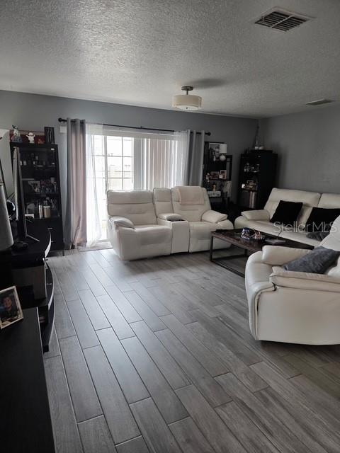 2013 SEA FRONT CT — photo 5