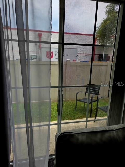 2013 SEA FRONT CT — photo 9