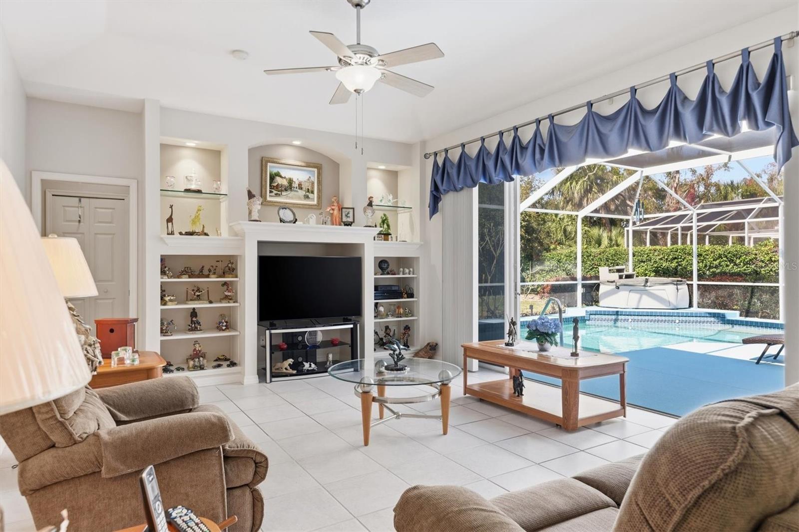 5608 EASTWIND DR — photo 10