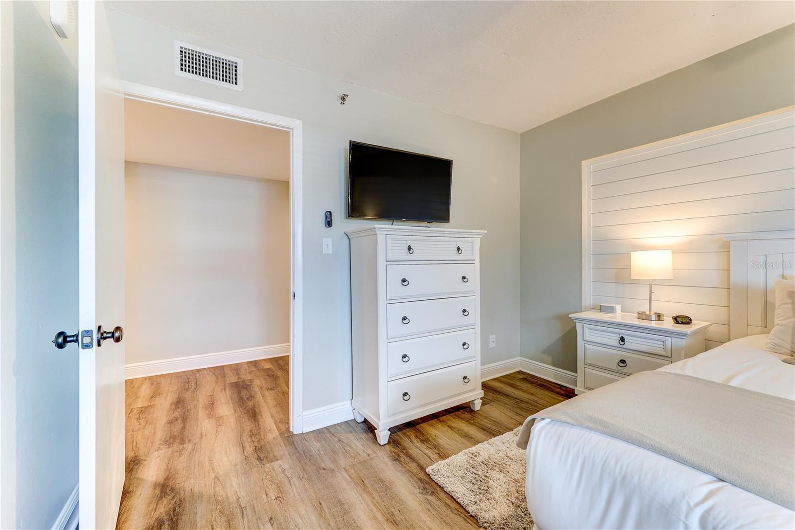16332 GULF BLVD #1C — photo 18