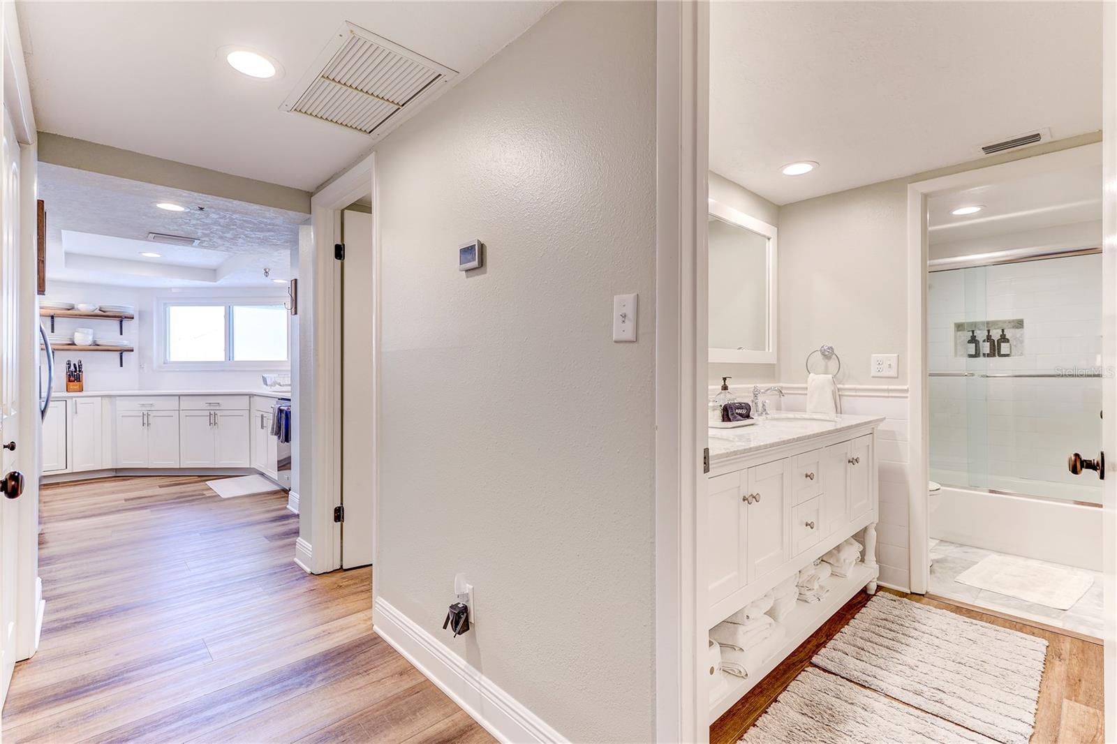 16332 GULF BLVD #1C — photo 31
