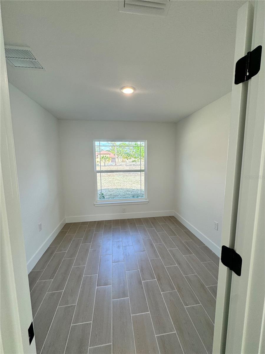 7933 TROPICAIRE BLVD. — photo 6