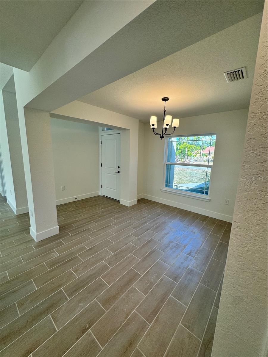 7933 TROPICAIRE BLVD. — photo 4