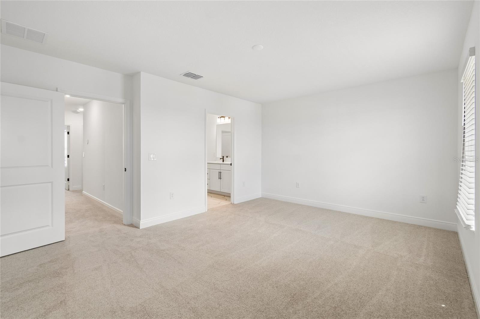 8215 SEAFLOWER PKWY — photo 21