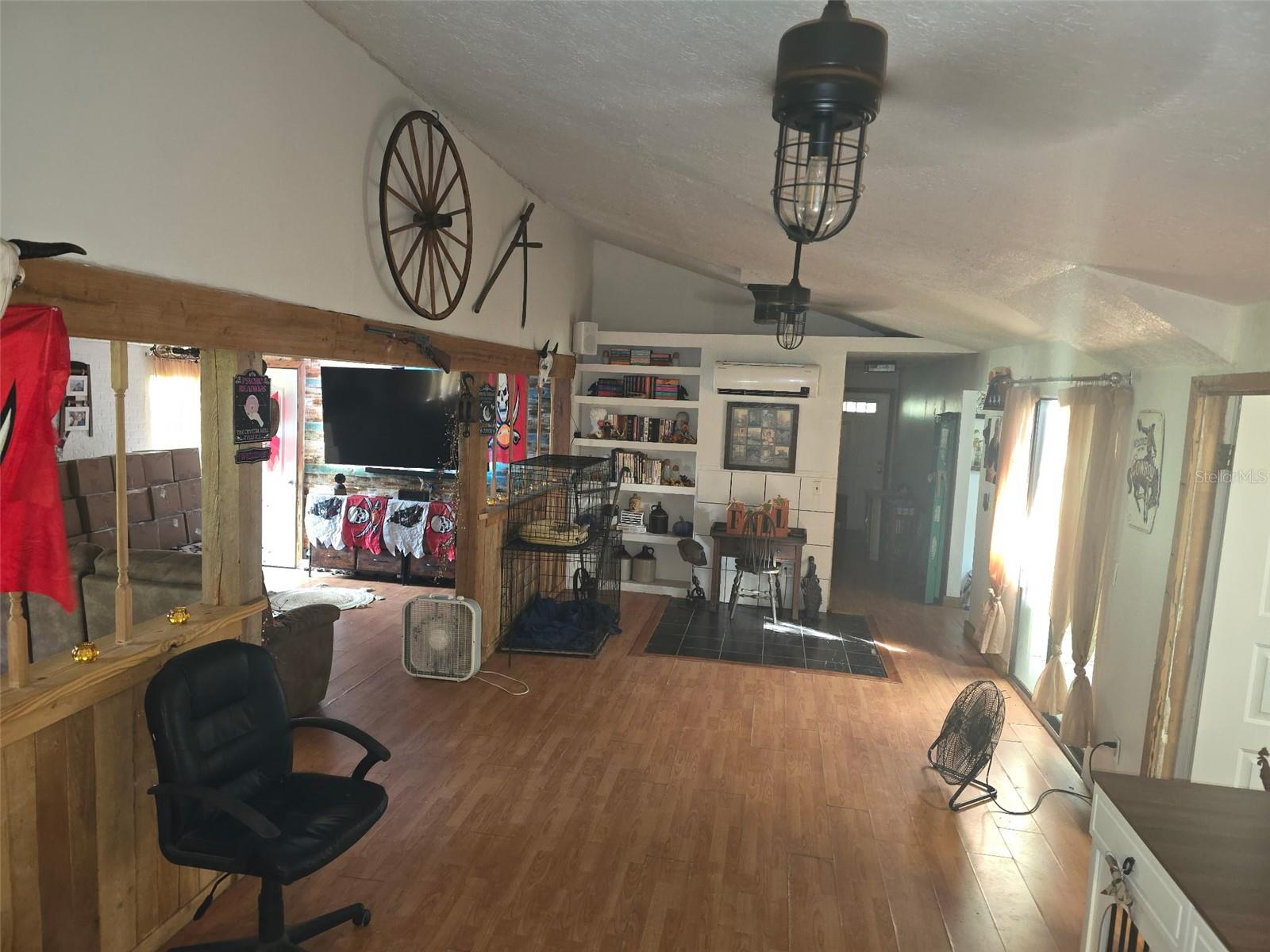 12510 ROBINHOOD RD — photo 3