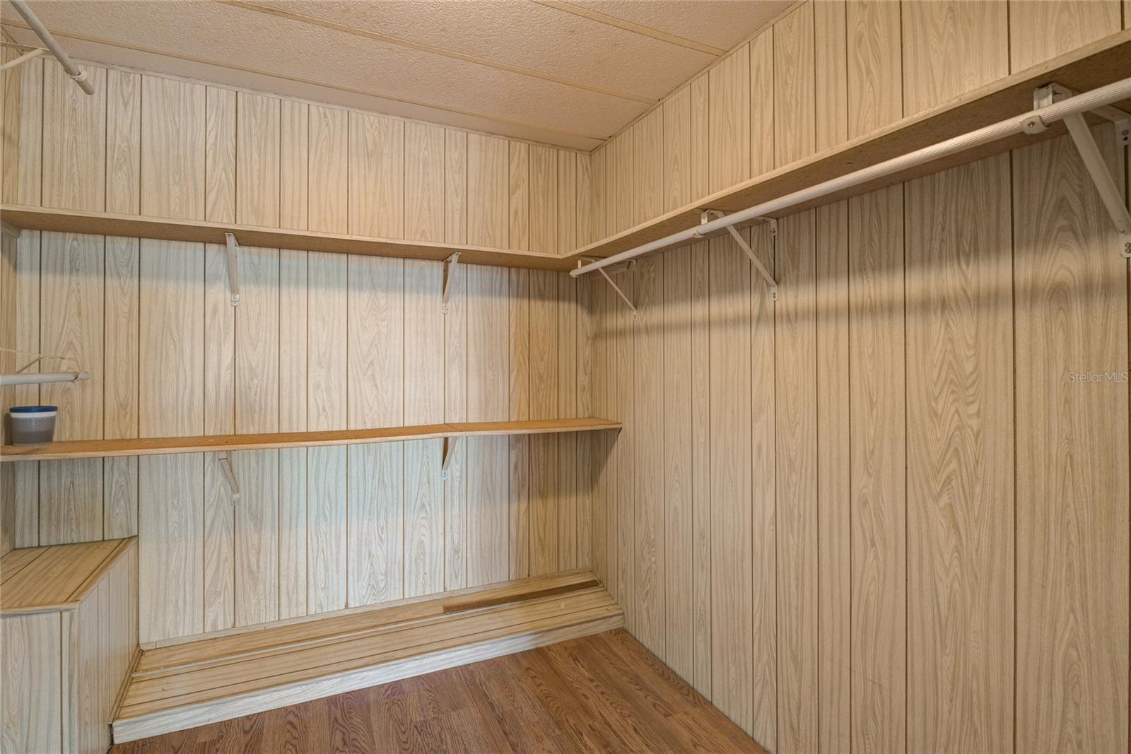 5619 BAYSHORE RD #312 — photo 32