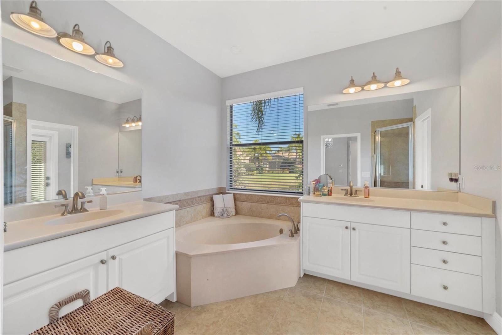 13853 SIENA LOOP — photo 23