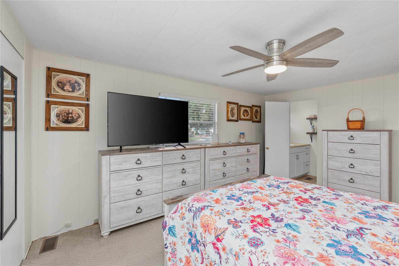 288 SALEM AVE #3 — photo 31