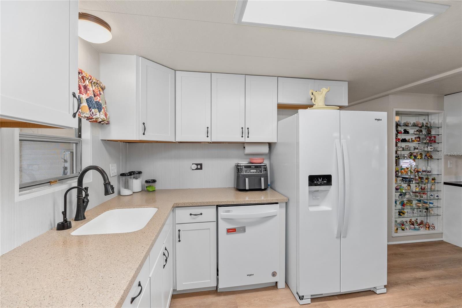 288 SALEM AVE #3 — photo 20