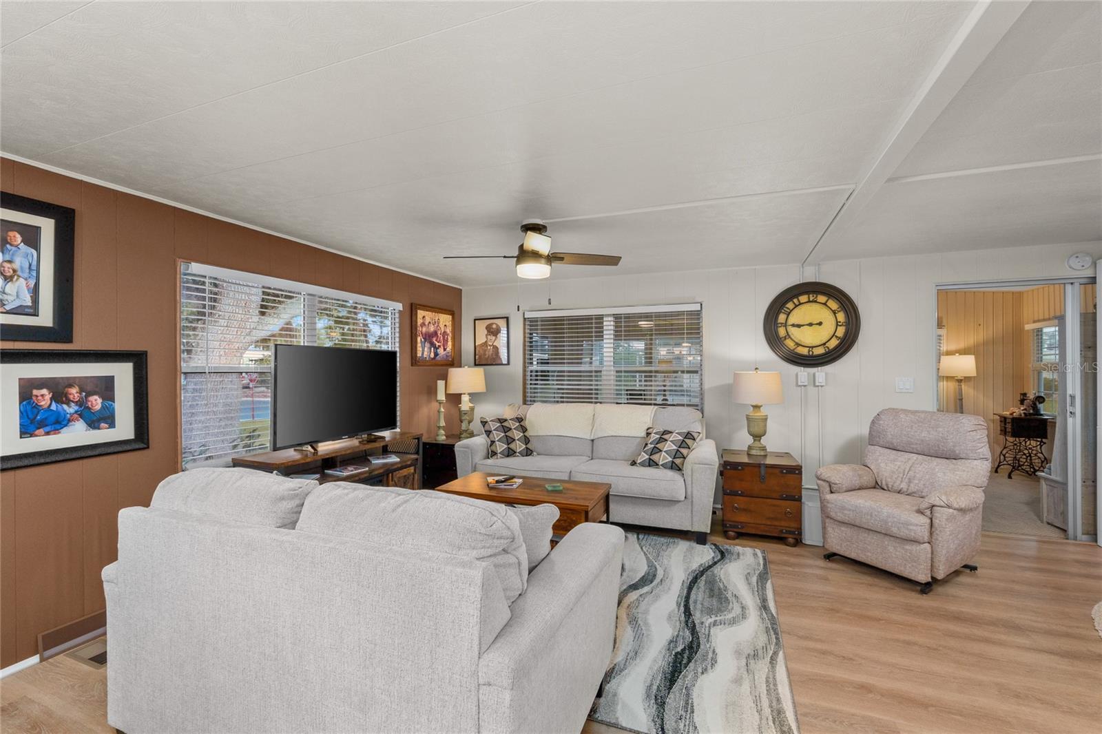 288 SALEM AVE #3 — photo 40