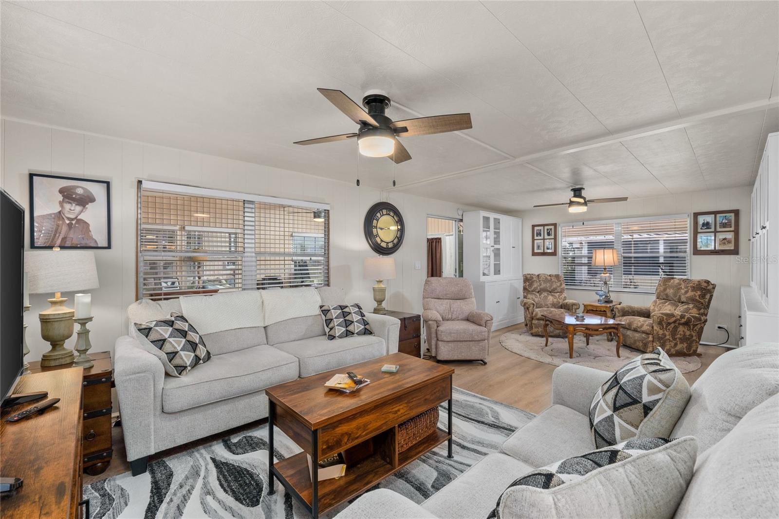 288 SALEM AVE #3 — photo 23