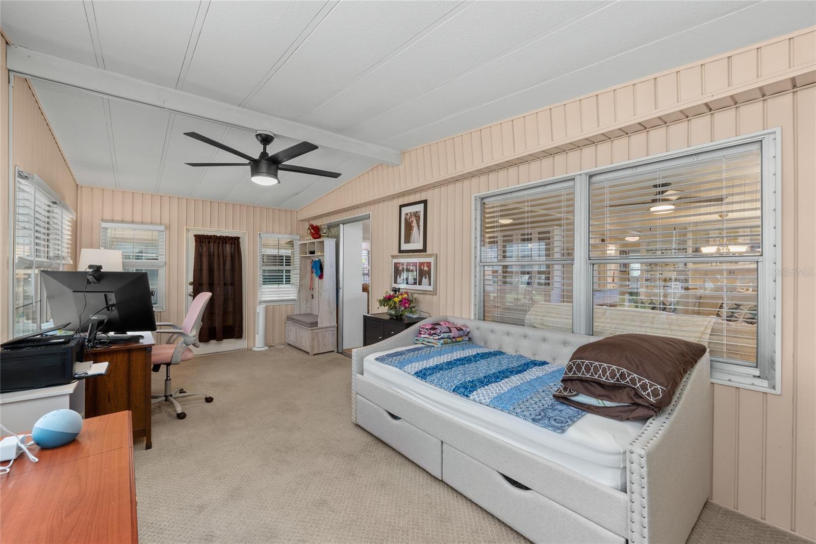 288 SALEM AVE #3 — photo 34