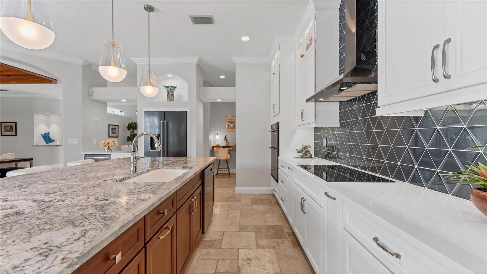 9979 CHERRY HILLS AVENUE CIR — photo 18