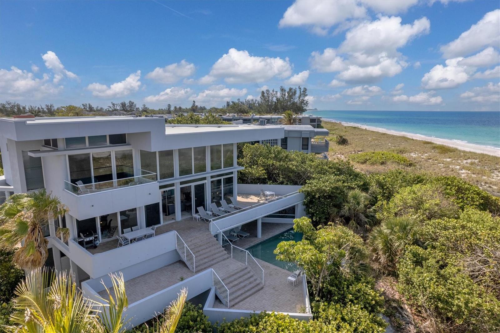 5801 GULF OF MEXICO DR — photo 32