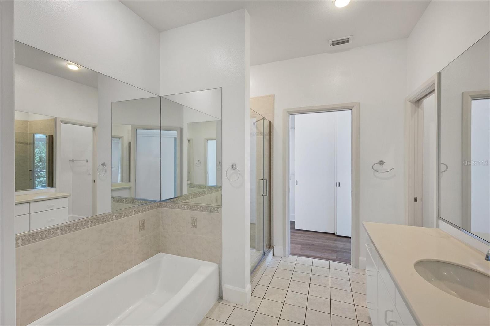 5801 GULF OF MEXICO DR — photo 17