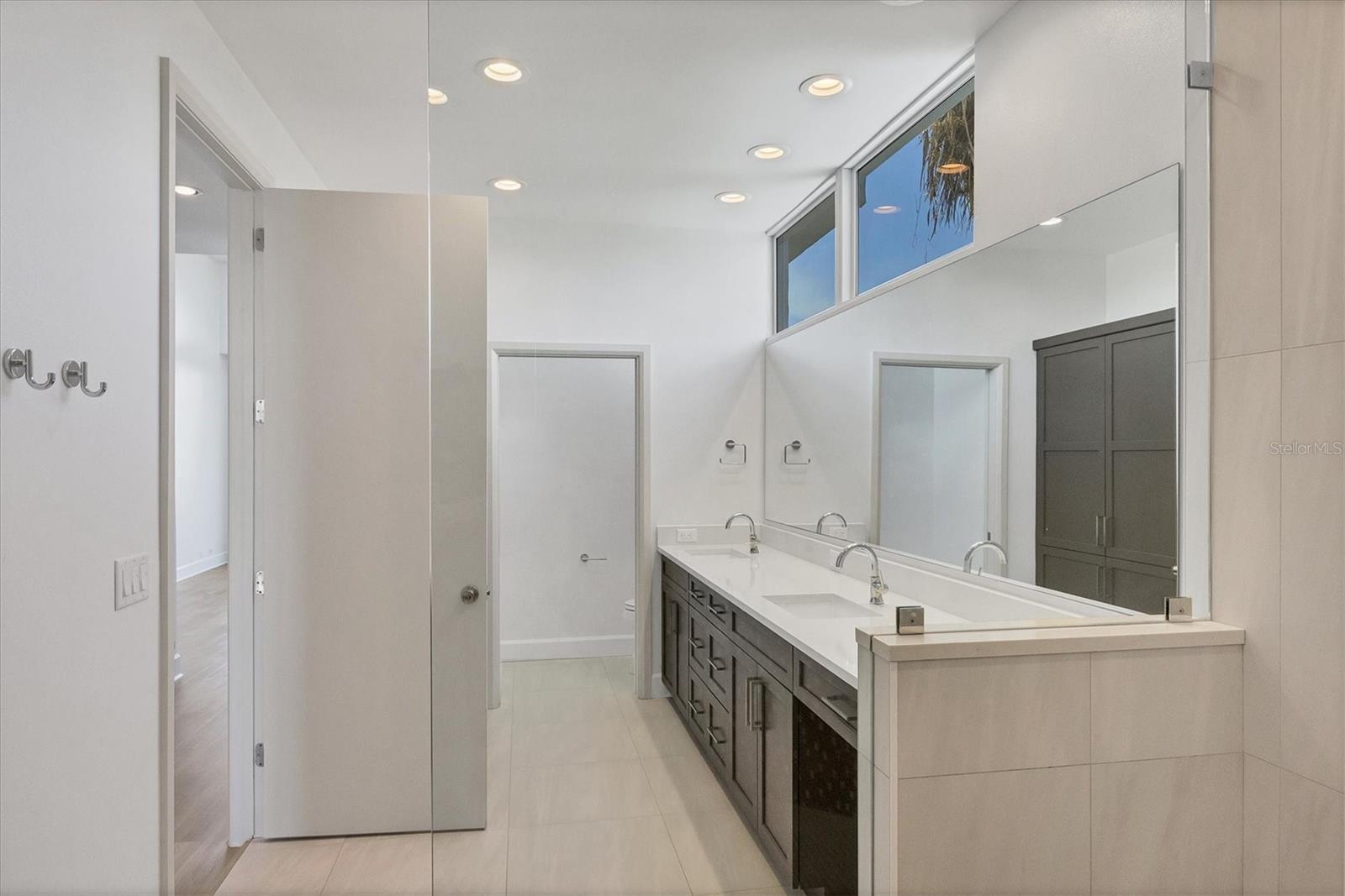 5801 GULF OF MEXICO DR — photo 12