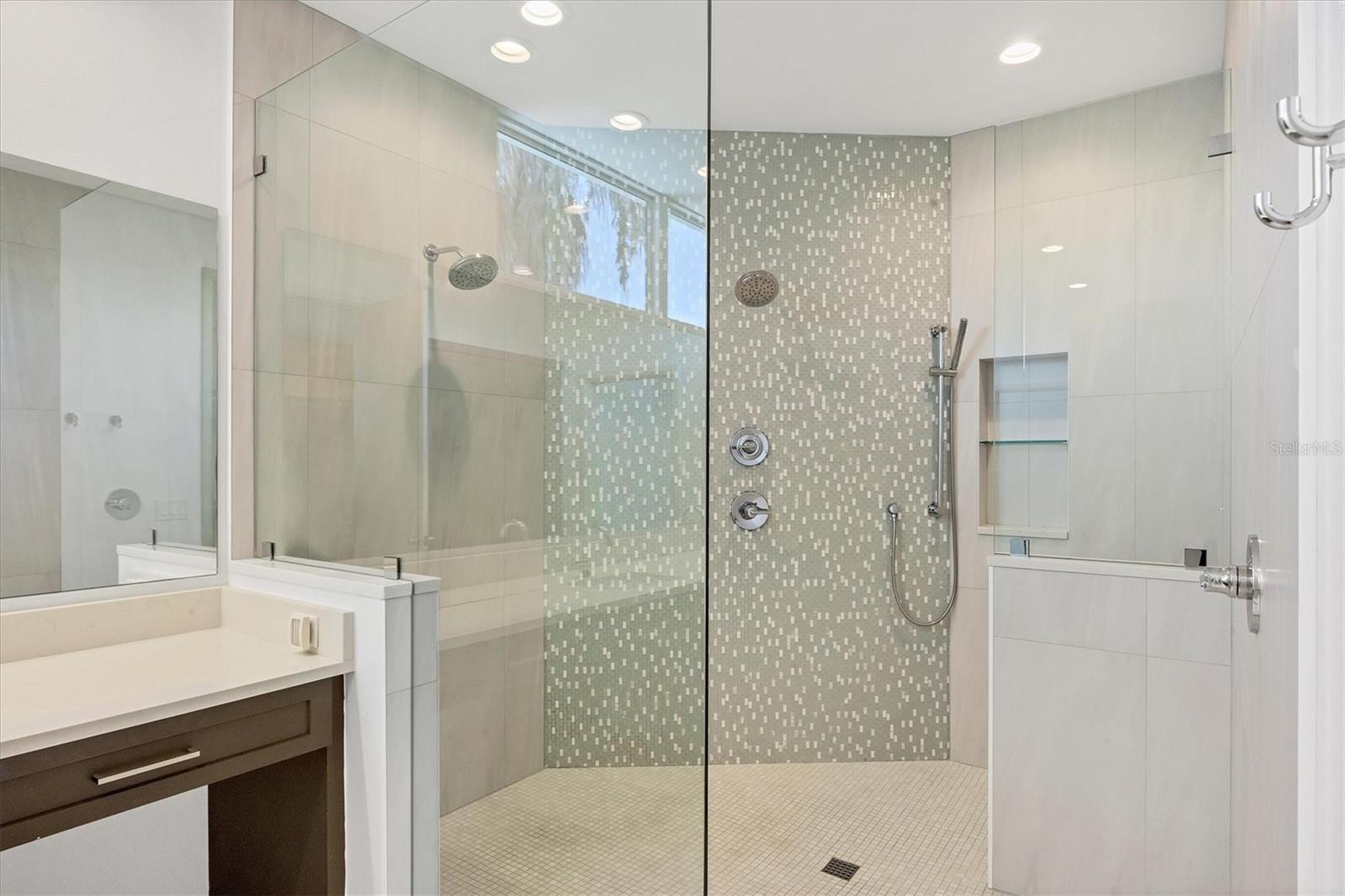 5801 GULF OF MEXICO DR — photo 13