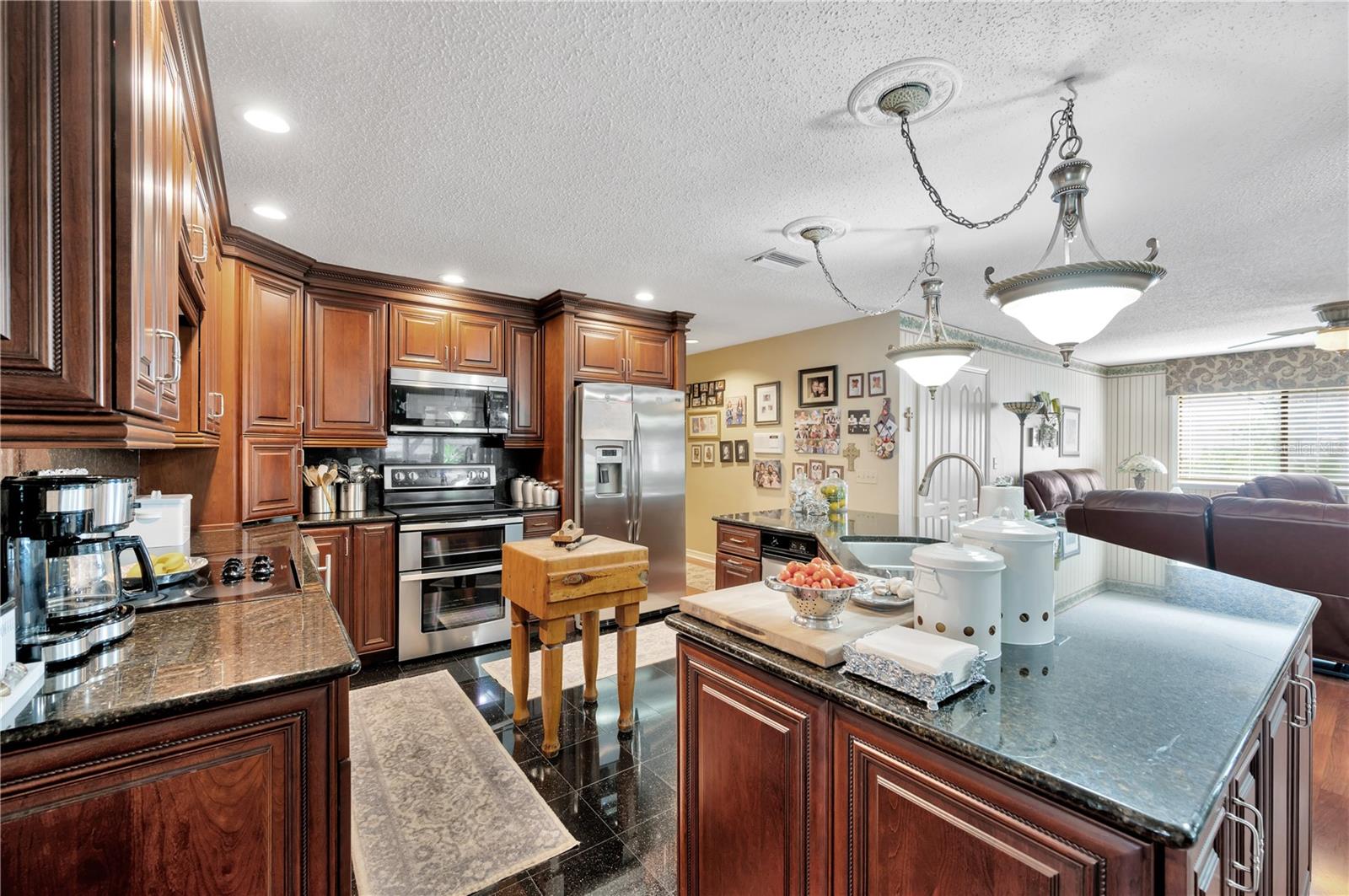 11526 RIVER COUNTRY DR — photo 23