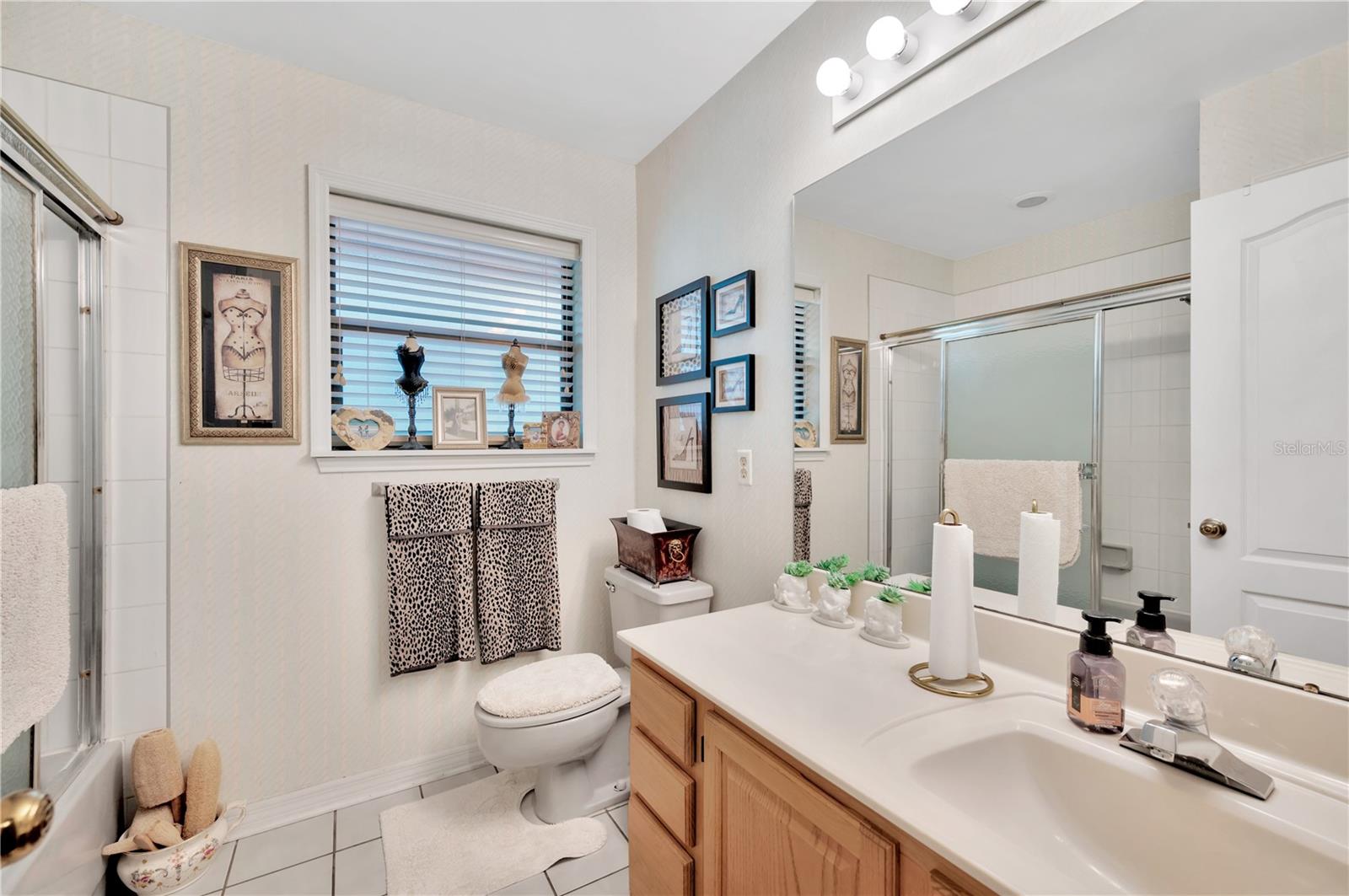 11526 RIVER COUNTRY DR — photo 37