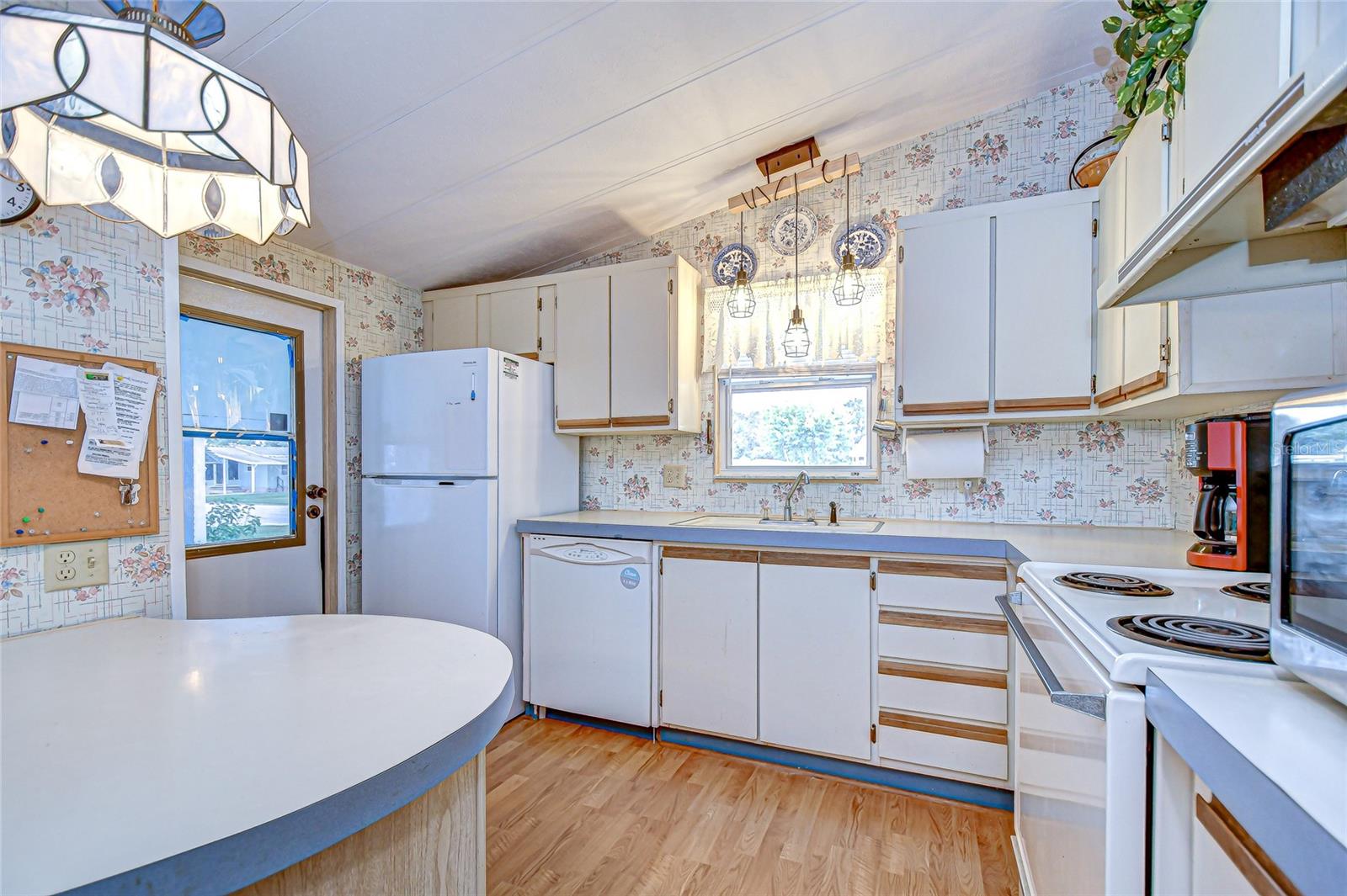 3922 WILLIAM HUME DR — photo 3