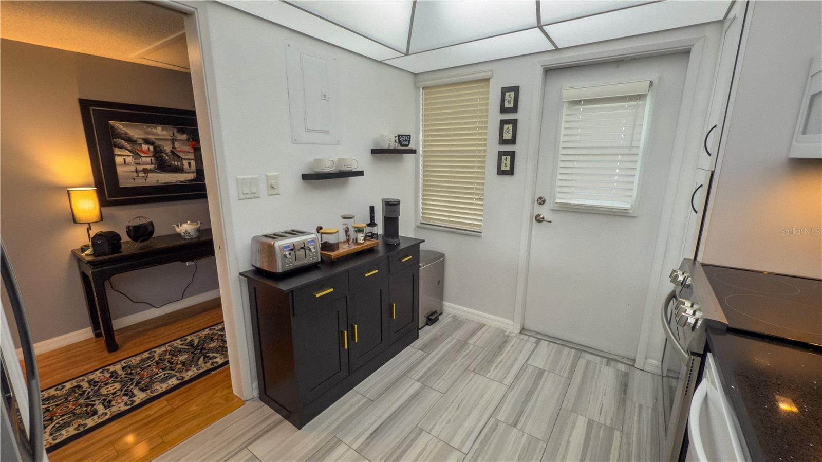 7461 W COUNTRY CLUB DR N #209 — photo 9