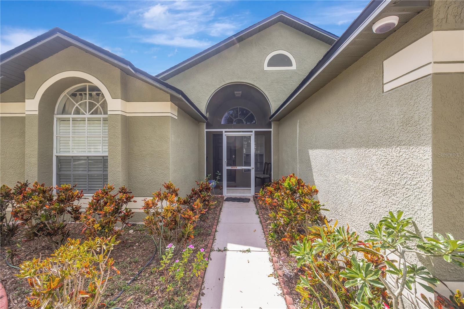 6923 WATERBROOK CT — photo 4